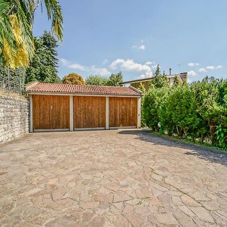Villa Ornella Манделло-дель-Ларіо Екстер'єр фото